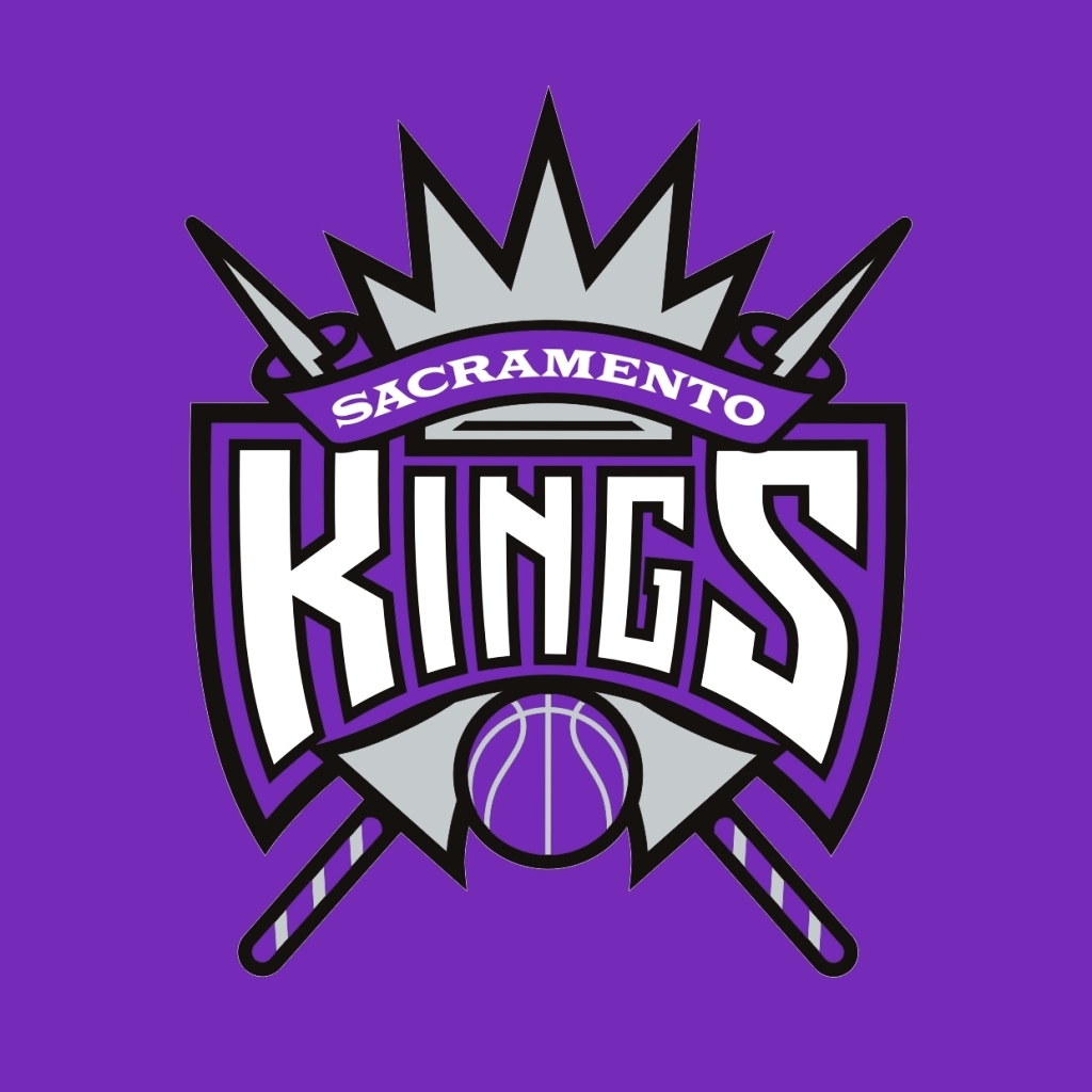 现场直击，库里抢板拉人犯规6犯被罚下，勇士落后3分剩42秒