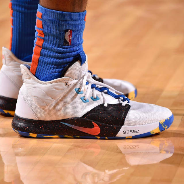 复古长青，宝刀老辣，996盒子传奇手游 “大叔176大极品”懂爷的快乐