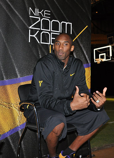 未能晋级季后赛，马刺控诉联盟，伦纳德巅峰，或与文班合作