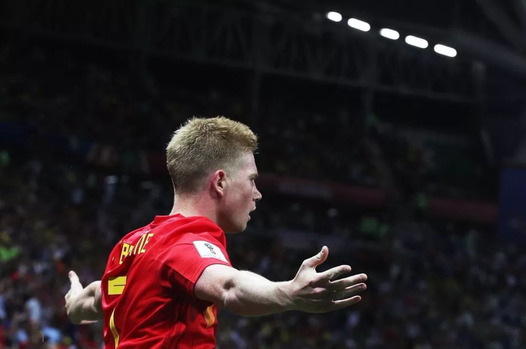 弗拉特西因内收肌疲劳缺阵，帕尔马一役还将失去迪乌夫、达米安、邓弗里斯和帕拉西奥斯，博尼可以出战。 来源：国米记者Marco Barzaghi